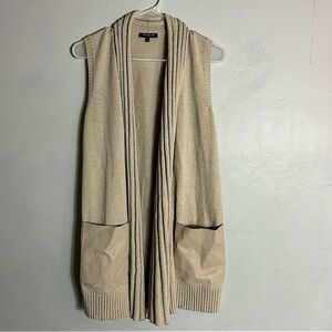 Lafayette 148 Sleeveless Open Front Cardigan Faux Leather Pockets 100% WoolCream